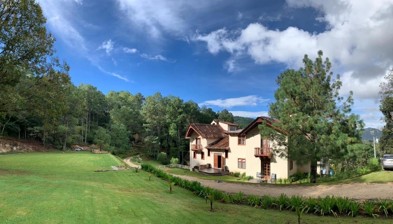 Cortijo La Casona & Bungalow Al Pie De La Montana San Cristobal de las Casas Ngoại thất bức ảnh